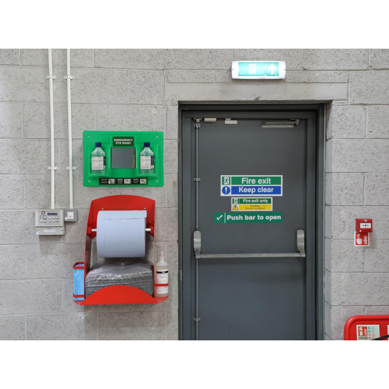 Eye Wash (SALINE) 2PCS W/Stand